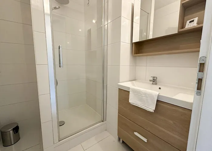 #hr Les Charmilles T4 גרנובל