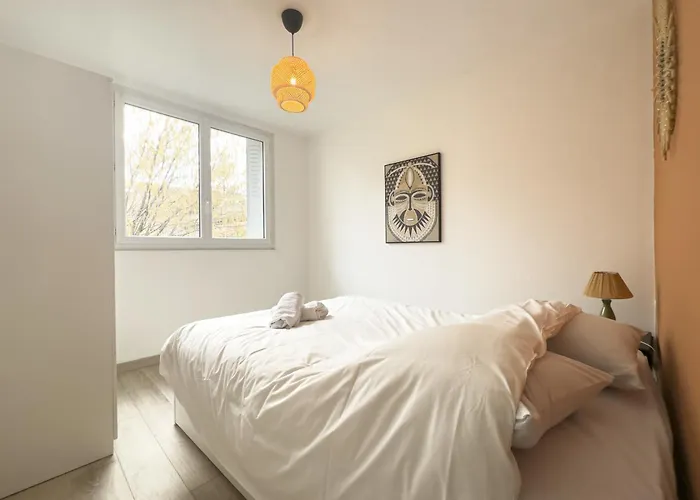 #hr Les Charmilles T4 * גרנובל