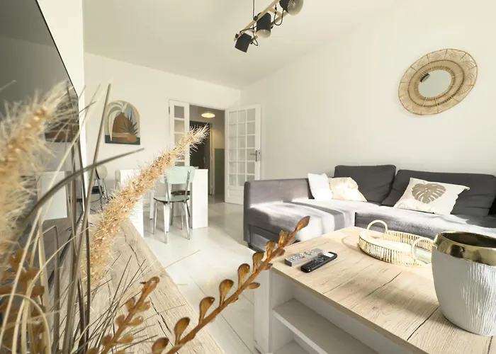 #hr Les Charmilles T4 * גרנובל